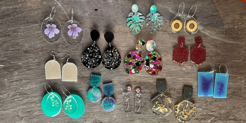 Intro to Resin Jewellery with Maria