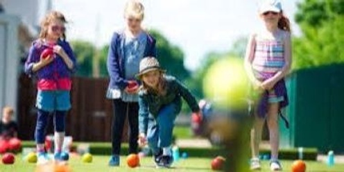 Wyndham Active Holidays - Family Lawn Bowls