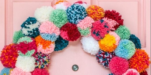 DIY: Christmas Pom Pom Wreath