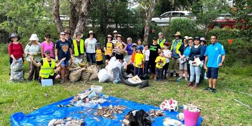 "Friends of Toongabbie Creek" and "The Plastic Pluckers" clean Toongabbie Creek CLEAN UP AUSTRALIA DAY 2024